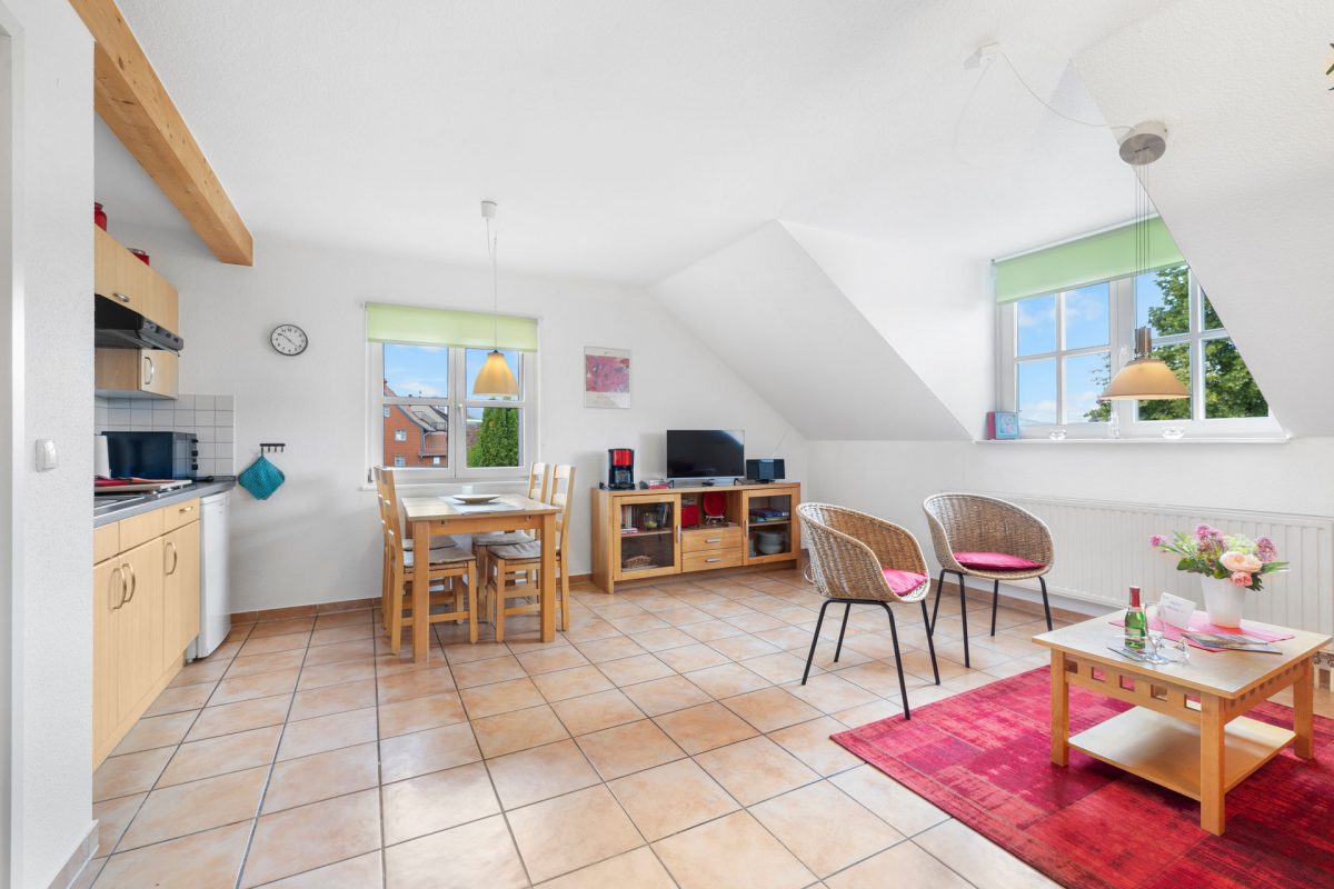 31 - _MG_7919 Wohnzimmer mit Küchenzeile